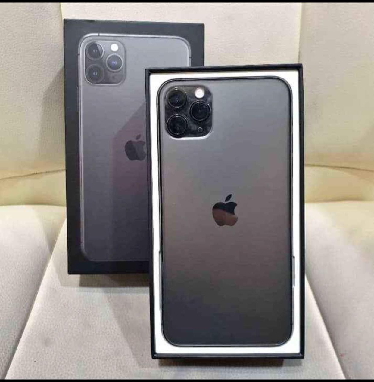 Brand New iPhone 11 Pro Max 512gb with one year warranty